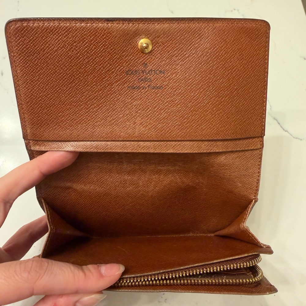 Louis Vuitton LV Brown Monogram Snap Wallet - Picture 6 of 13